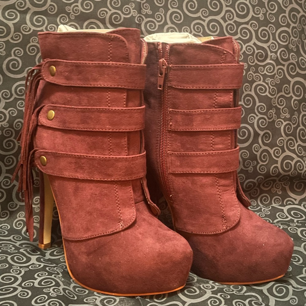 Burgundy Ankle Boots with Fringe
